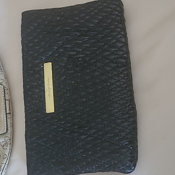 Lot of purses - Picture 3 of 4